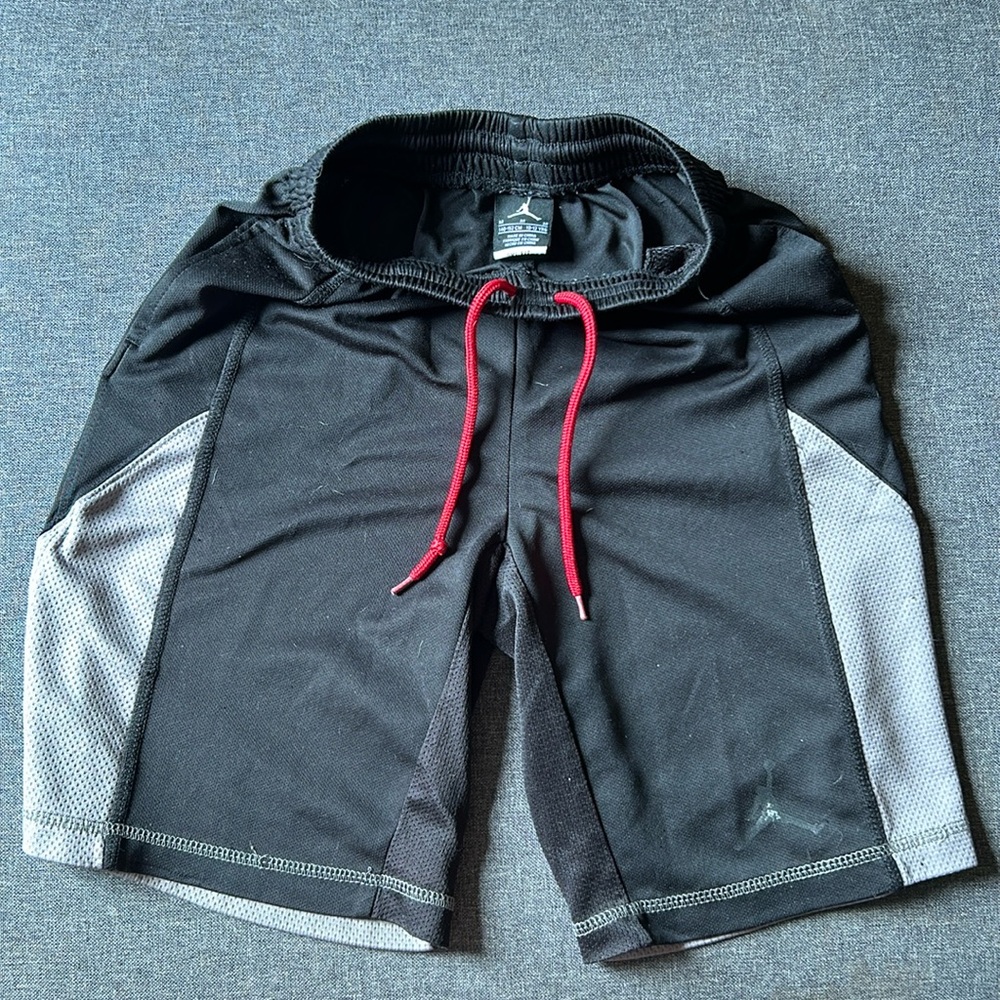 And1 children’s shorts size medium